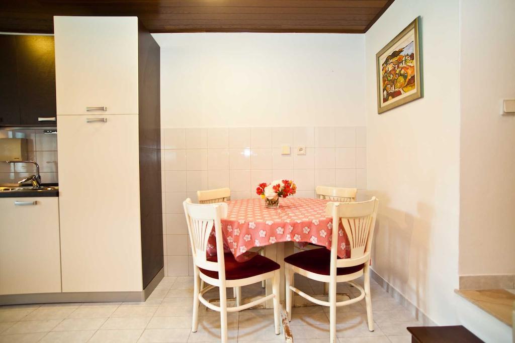 Apartment Kastelet Split Habitación foto